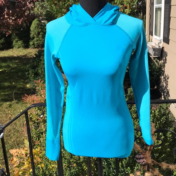 Athleta Tops - 🍁 Athleta pullover turquoise hoodie w thumbholes